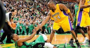 Kobe Bryant will not sleep until Rajon Rondo wears purple and gold